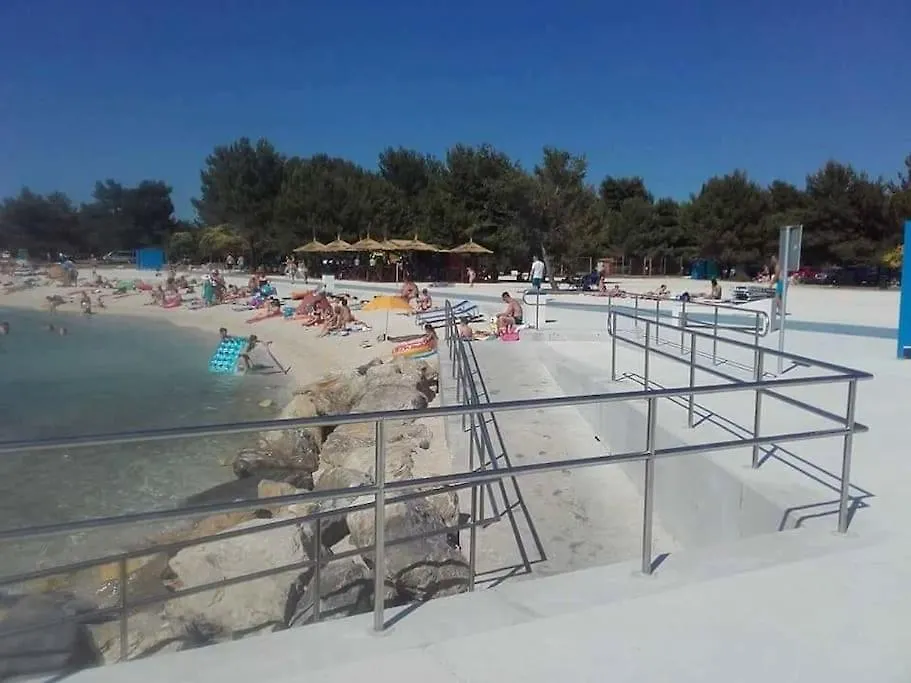Studio Apartman With Balcony And Sea Wiew Pula Apartment